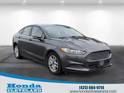 2015 Ford Fusion SE FWD photo