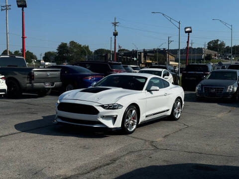 2018 Ford Mustang EcoBoost Premium RWD photo