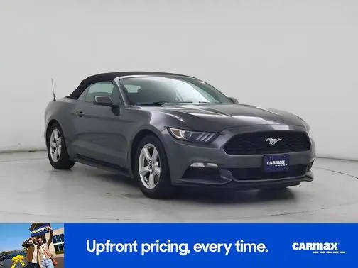 2016 Ford Mustang V6 RWD photo