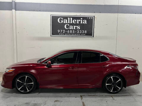 2018 Toyota Camry XSE FWD photo