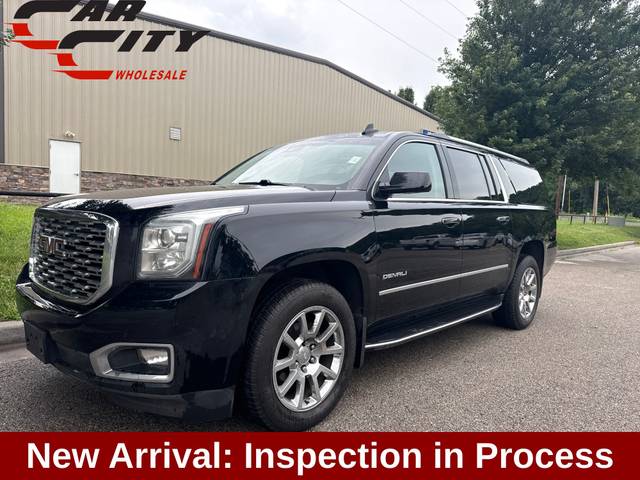 2018 GMC Yukon XL Denali 4WD photo