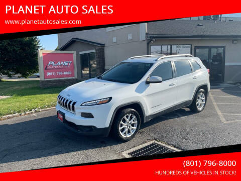 2018 Jeep Cherokee Latitude FWD photo