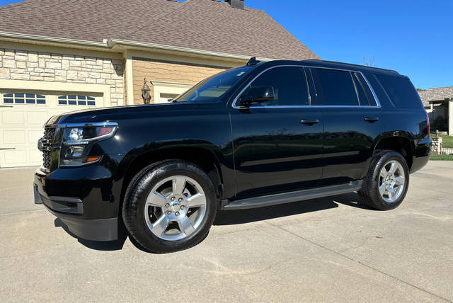 2018 Chevrolet Tahoe LT 4WD photo