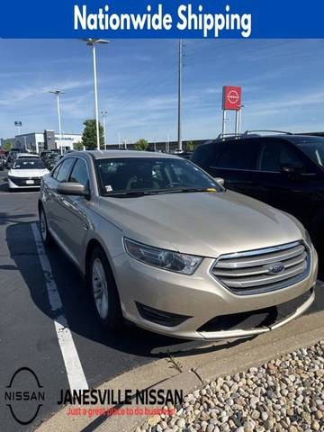 2018 Ford Taurus SEL FWD photo