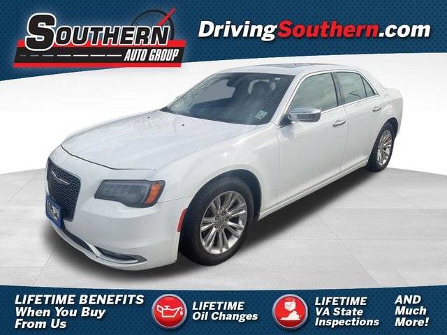2017 Chrysler 300 300C RWD photo