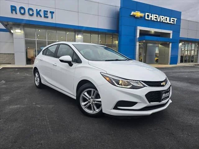 2018 Chevrolet Cruze LT FWD photo