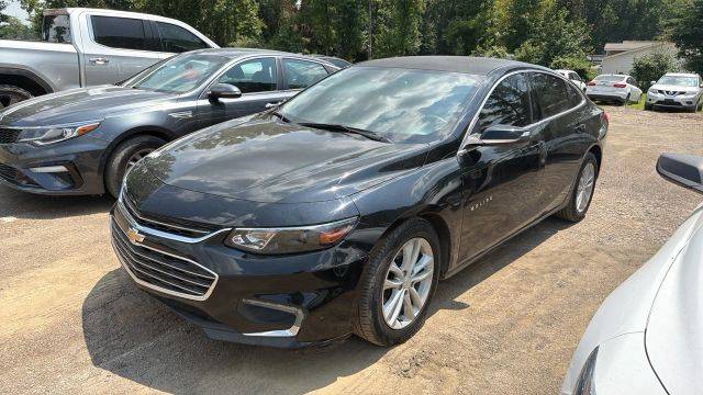 2017 Chevrolet Malibu LT FWD photo