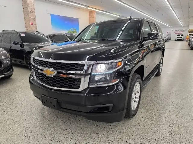 2018 Chevrolet Tahoe LT 4WD photo