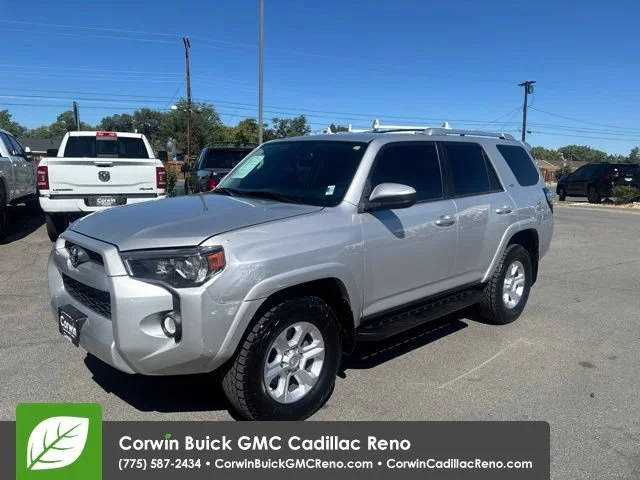 2018 Toyota 4Runner SR5 4WD photo
