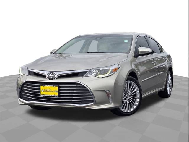 2018 Toyota Avalon Limited FWD photo
