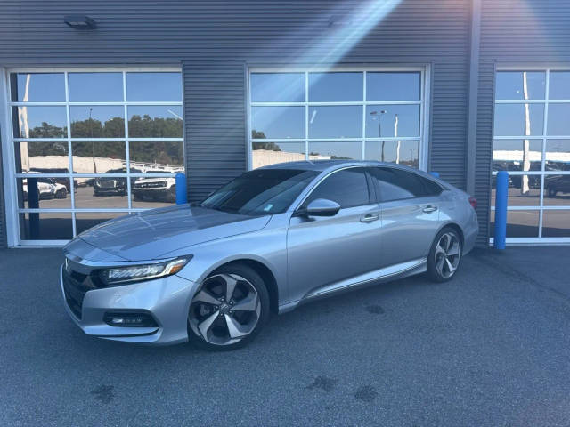 2018 Honda Accord Touring 1.5T FWD photo