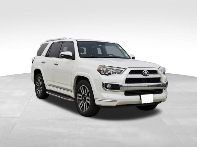 2018 Toyota 4Runner Limited RWD photo