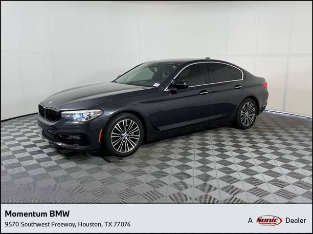 2018 BMW 5 Series 530i RWD photo