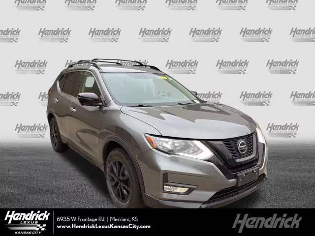 2018 Nissan Rogue SV AWD photo