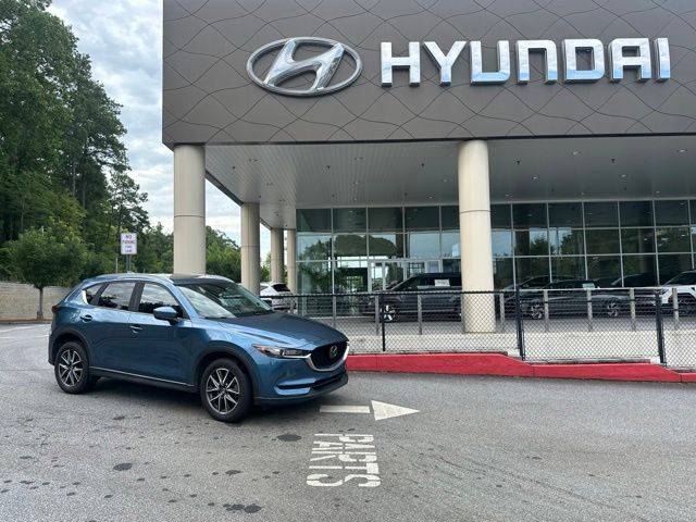 2018 Mazda CX-5 Touring FWD photo