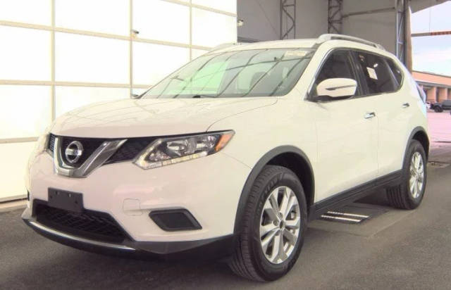 2016 Nissan Rogue SV AWD photo