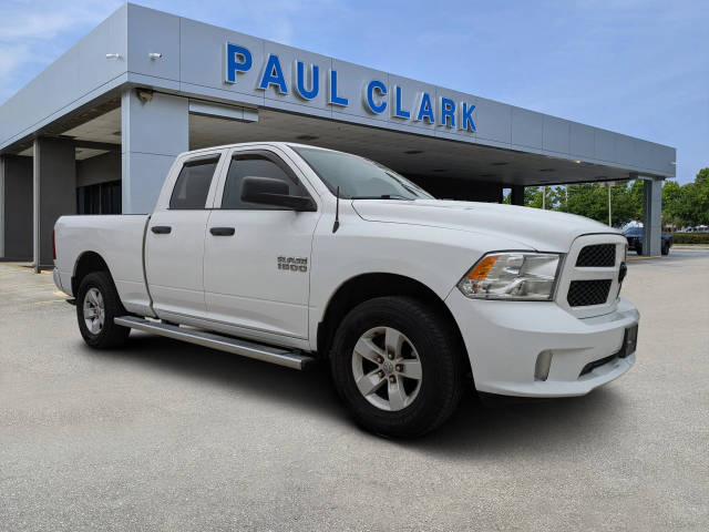 2018 Ram 1500 Express 4WD photo