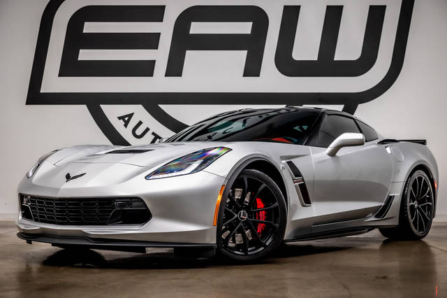 2018 Chevrolet Corvette Grand Sport 2LT RWD photo