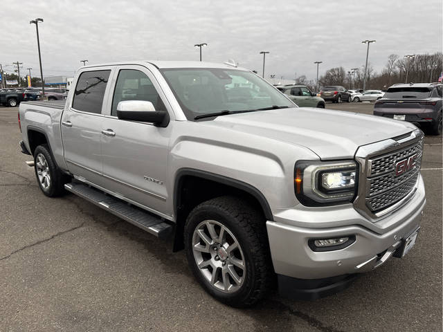 2018 GMC Sierra 1500 Denali 4WD photo