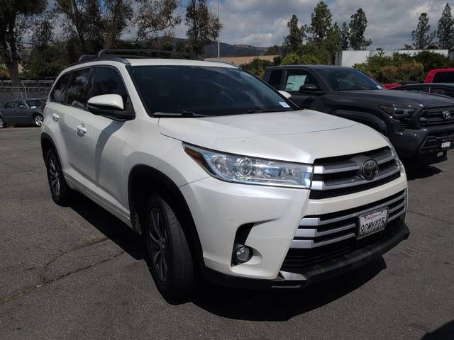 2018 Toyota Highlander XLE FWD photo