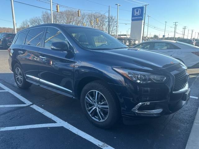 2018 Infiniti QX60  AWD photo