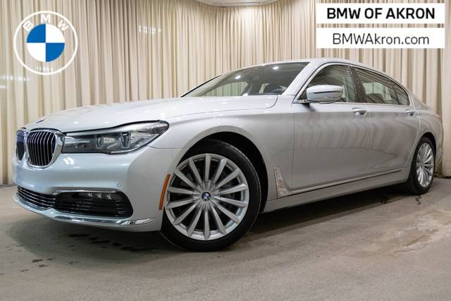 2018 BMW 7 Series 740i xDrive AWD photo