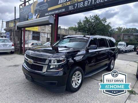 2018 Chevrolet Suburban LS 4WD photo