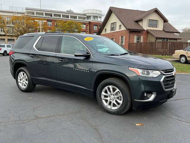 2018 Chevrolet Traverse LT Cloth FWD photo