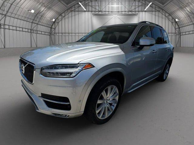 2018 Volvo XC90 Momentum FWD photo