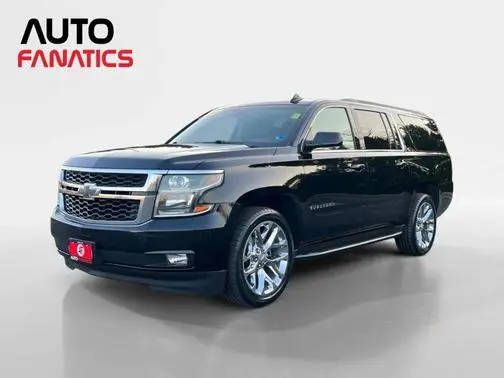 2018 Chevrolet Suburban LT 4WD photo