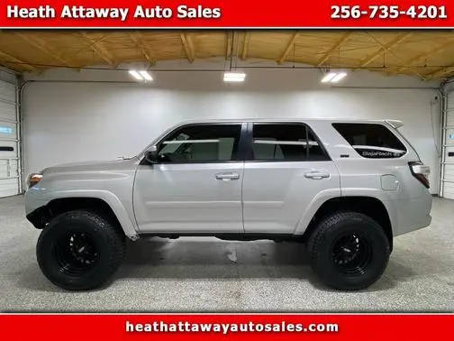 2018 Toyota 4Runner SR5 Premium 4WD photo