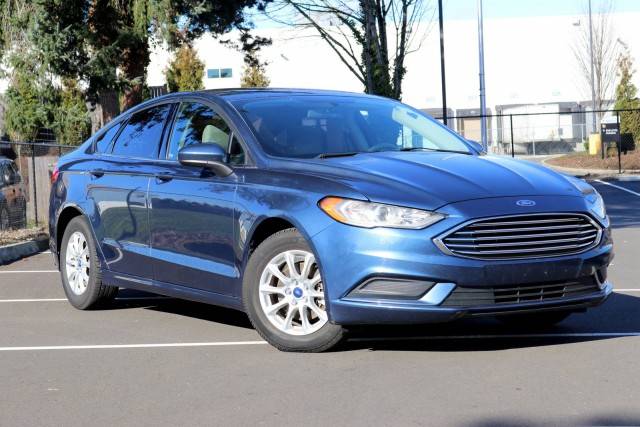 2018 Ford Fusion S FWD photo