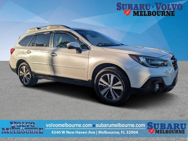 2018 Subaru Outback Limited AWD photo