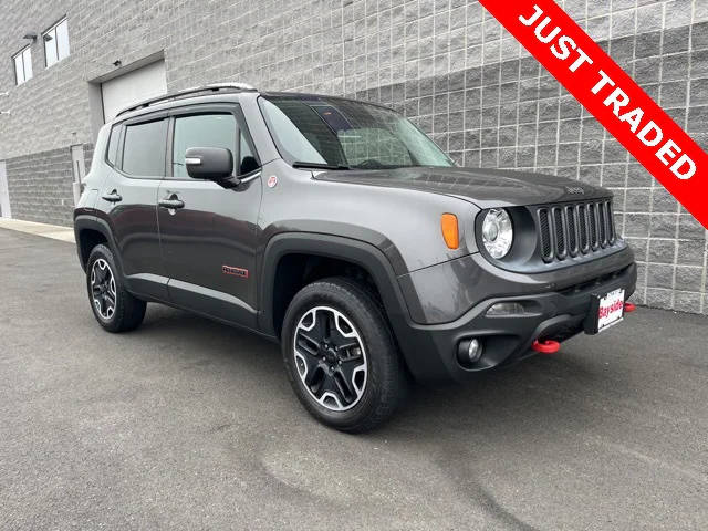 2017 Jeep Renegade Trailhawk 4WD photo