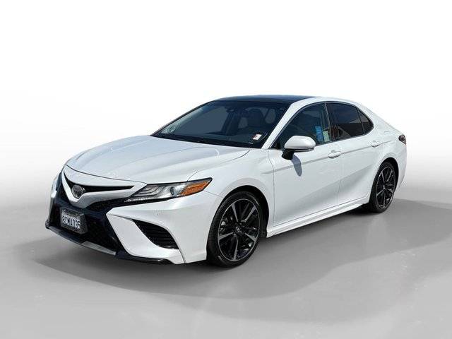 2018 Toyota Camry XSE V6 FWD photo