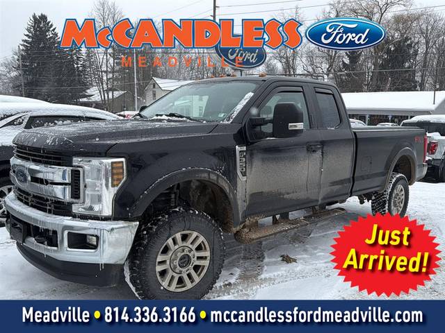 2018 Ford F-350 Super Duty XLT 4WD photo