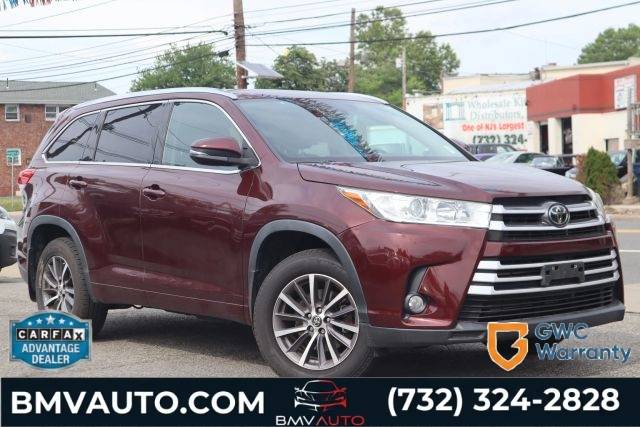 2018 Toyota Highlander XLE AWD photo