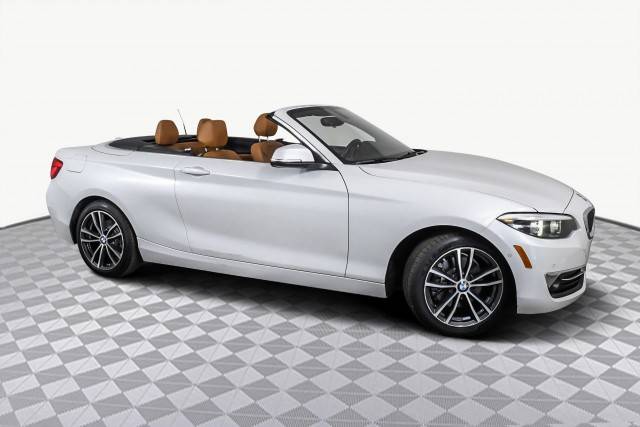 2018 BMW 2 Series 230i RWD photo