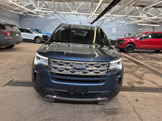 2018 Ford Explorer XLT 4WD photo
