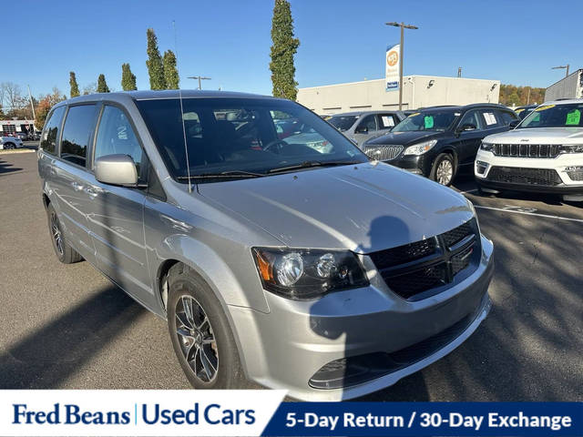 2016 Dodge Grand Caravan SE Plus FWD photo