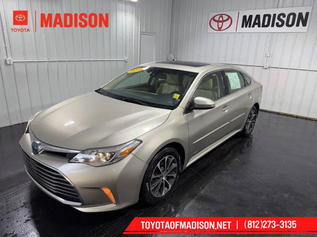 2018 Toyota Avalon Hybrid XLE Premium FWD photo