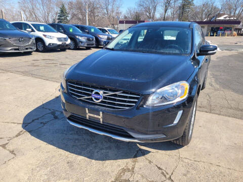 2015 Volvo XC60 T5 Drive-E FWD photo