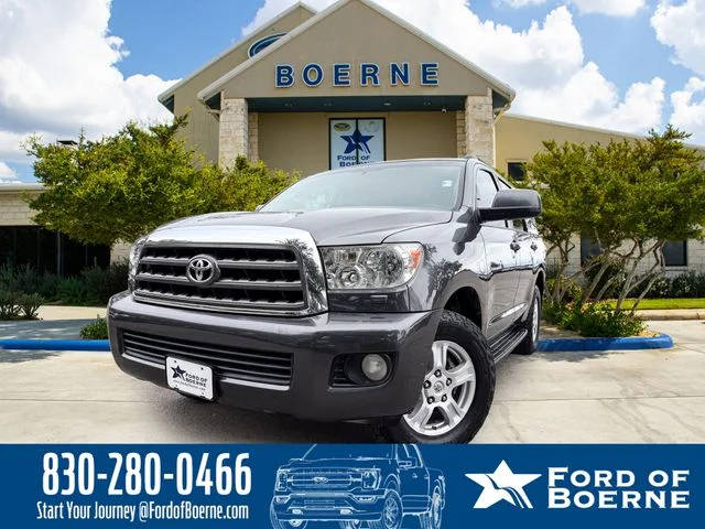 2016 Toyota Sequoia SR5 4WD photo