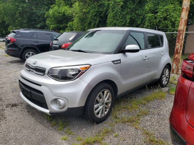 2017 Kia Soul + FWD photo