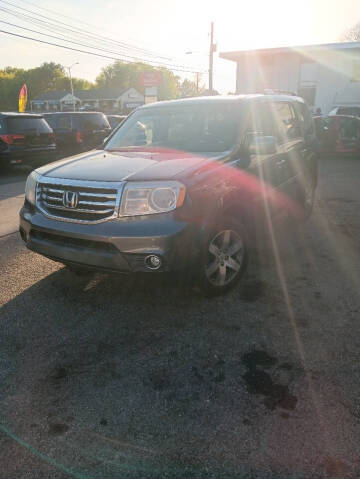 2015 Honda Pilot Touring FWD photo