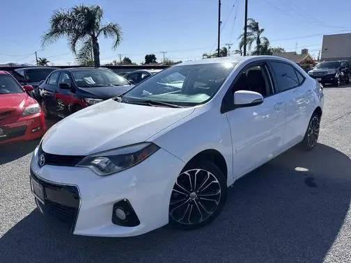 2016 Toyota Corolla  FWD photo