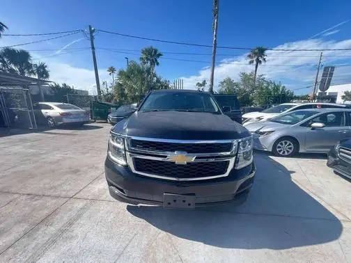 2016 Chevrolet Suburban LT RWD photo