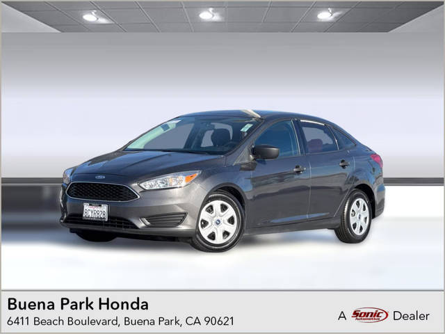 2018 Ford Focus S FWD photo