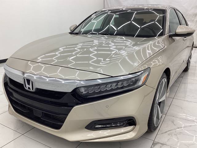 2018 Honda Accord Touring 1.5T FWD photo