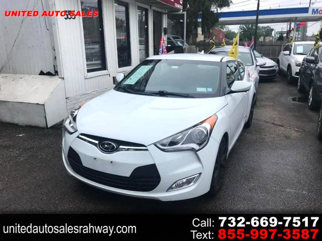 2017 Hyundai Veloster FWD photo